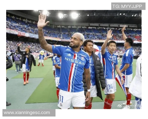 浦和红砖主场迎战横滨水手期待精彩对决与激烈竞争