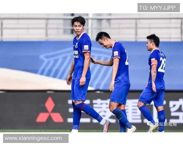 申花与鹿岛的精彩对决现场直播全程回顾与分析