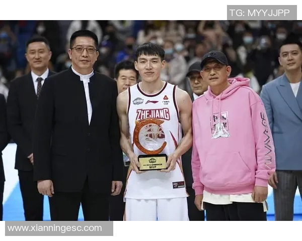 吴前的篮球之路：从青涩少年到CBA明星的奋斗历程与成长故事